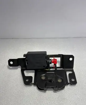 BMW X3 E83 Tailgate/trunk/boot lock/catch/latch 7057364
