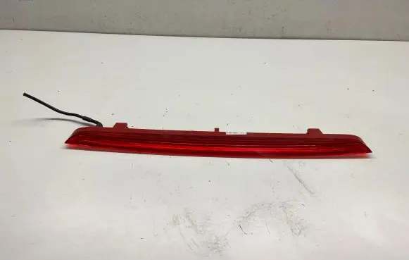 Audi A3 S3 8V Third/center stoplight 8V0945097B