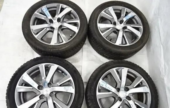 Peugeot 307 R18 alloy rim 9678398277
