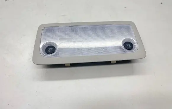 Lexus ES 300h Rear seat light 8136333010