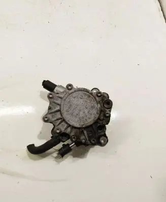 Audi A3 S3 8P Vacuum pump 03G145209 00203E