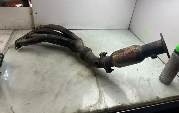 Mini One - Cooper R50 - 53 Exhaust manifold 523523
