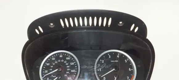 BMW 5 E60 E61 Speedometer (instrument cluster) 6947355 A2053020569