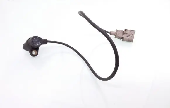 Volkswagen PASSAT B5 Crankshaft position sensor 06A906433C 0261210