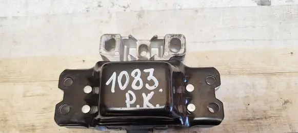 Volkswagen Golf V Engine mount bracket 173149