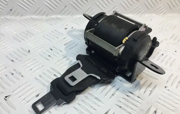 Nissan Qashqai Middle seatbelt (rear) 88854JD000