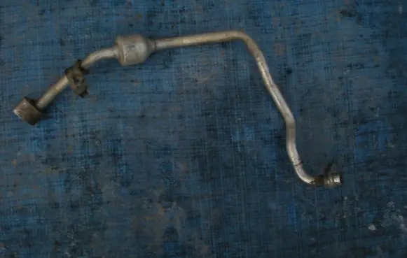 Nissan Note (E11) Air conditioning (A/C) pipe/hose