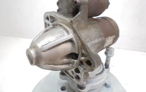 Mazda 3 I Starter motor M000T91381
