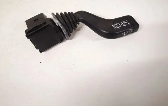 Opel Astra F Wiper control stalk 90124931 90191942