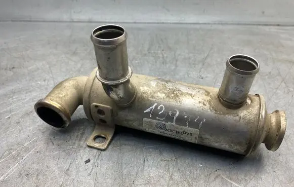 Volvo V50 EGR valve cooler 3M5Q9F464BC VP1U3H9P445BB