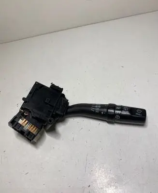 Toyota Avensis T250 Wiper control stalk 8465205170