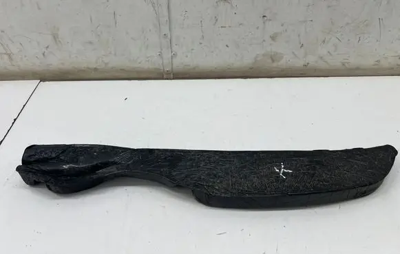 KIA Stinger Fender end trim 