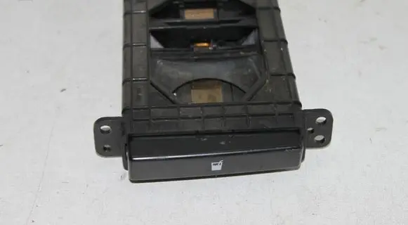 Toyota Avensis T250 Cup holder 