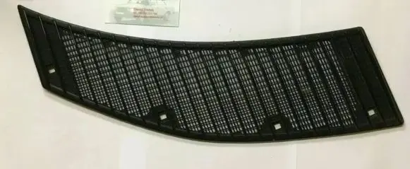 Mercedes-Benz W123 Bonnet/hood grill 1238360265