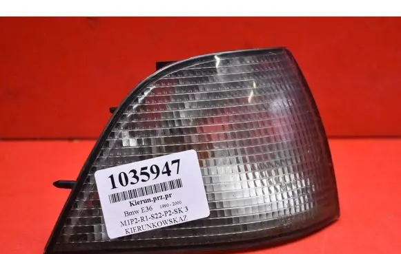 BMW 3 E30 Front indicator light 9403094