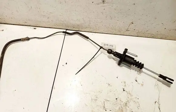 Opel Astra H Clutch master cylinder