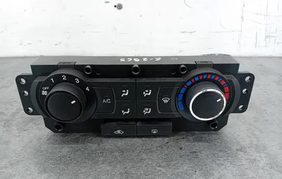 Chevrolet Epica Climate control/heater control trim 96637894
