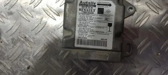 Renault Scenic I Airbag control unit/module 550569000 7700418434c