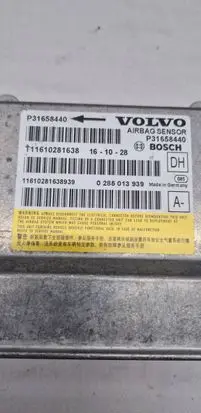 Volvo S60 Airbag control unit/module P31658440 0285013939 T11610281638