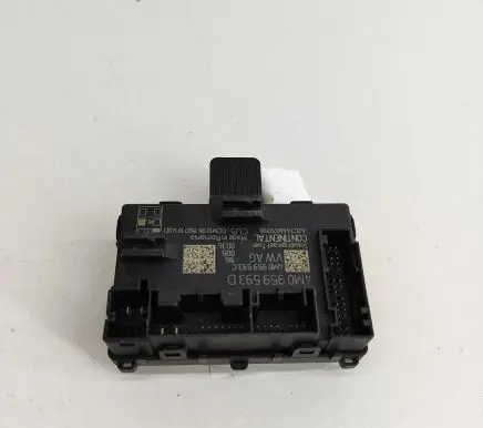 Audi Q7 4M Door control unit/module 4M0959593D 4M0959593C