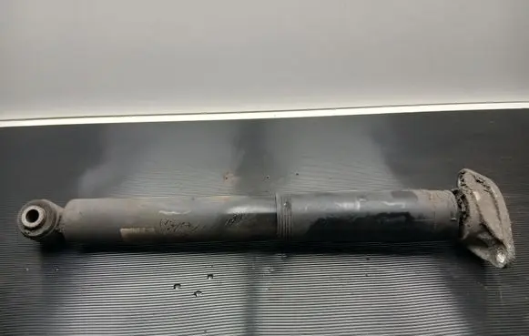 Rear shock absorber/damper