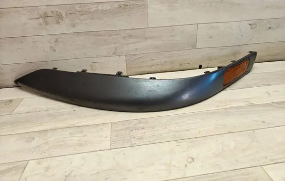 Volvo S80 Front bumper splitter molding 08662990