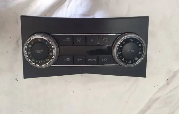 Mercedes-Benz GLK (X204) Climate control unit A2048305790