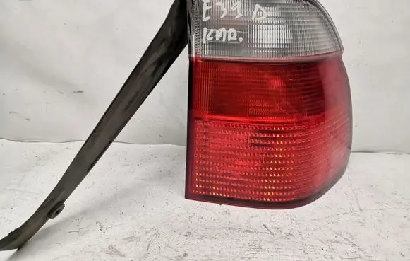 BMW 5 E39 Rear/tail lights 8361672 51718218926 00964168