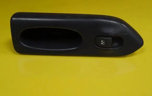 Renault Laguna I Electric window control switch 7700417097 7700876404
