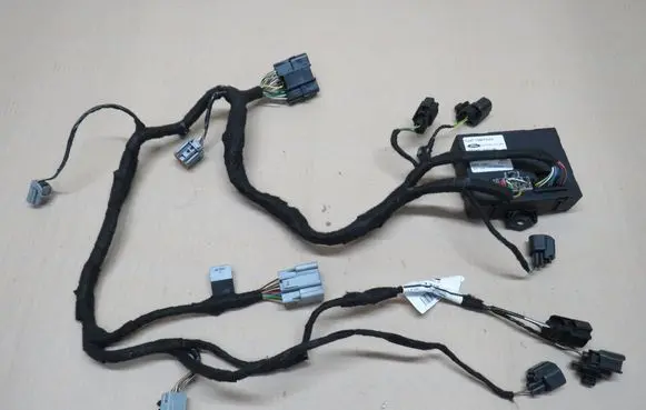 Ford Kuga II Tailgate/trunk control unit/module CJ5T14B673AS CJ5T14C253AB CJ5T14C121AS