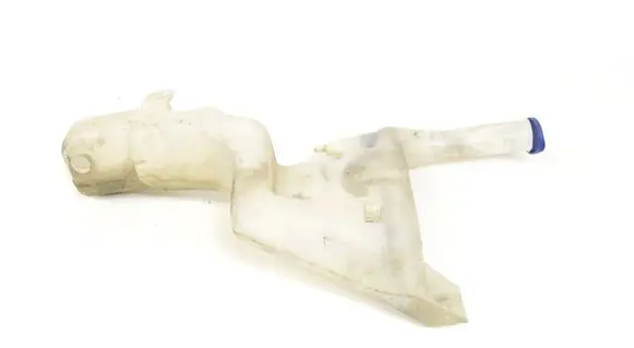 Ford Fiesta Windshield washer fluid reservoir/tank 8A6117B613AF