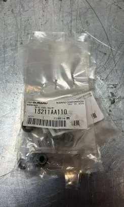 Subaru Forester SF Other cylinder head part 13211AA110 13207AA120