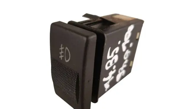Fog light switch
