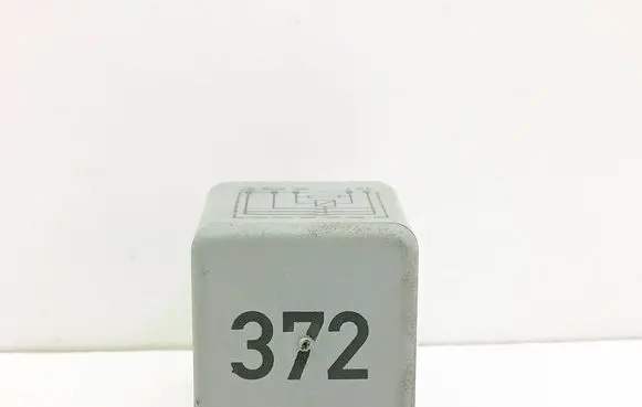 Audi A6 S6 C5 4B Other relay 4D0951253 899309000