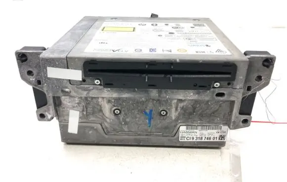 BMW 5 F10 F11 Aerial antenna filter 9318746