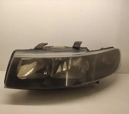 Seat Toledo II (1M) Headlight/headlamp 1M1941001B