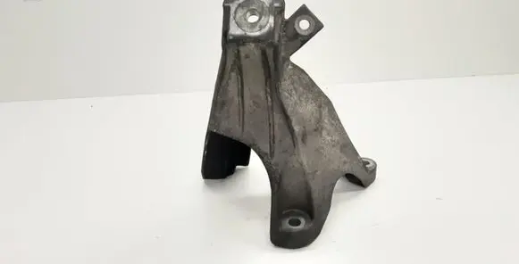Audi A6 S6 C6 4F Engine mounting bracket 4F0199308P