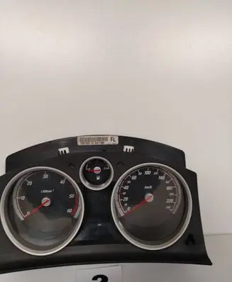 Opel Zafira B Speedometer (instrument cluster) 13267520 SW7655