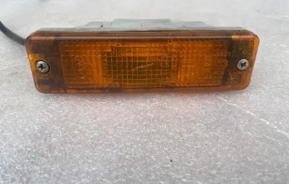 Volkswagen Golf II Front indicator light 171953049A