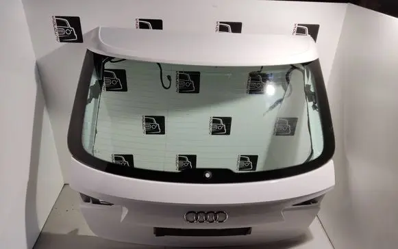 Tailgate/trunk/boot lid