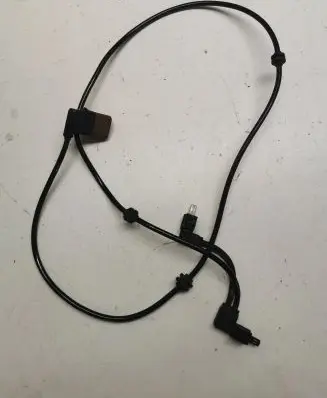 Mercedes-Benz C W205 ABS brake wheel speed sensor A057545 1828