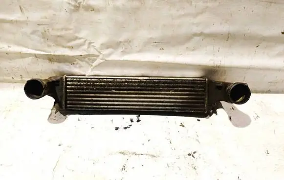 BMW X3 E83 Intercooler radiator 1787779 77897930