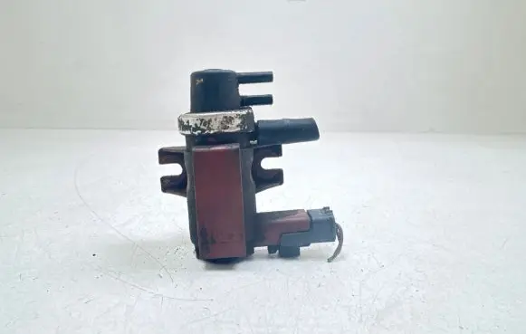 Peugeot 207 Turbo solenoid valve 9652570180 70071200 04T224