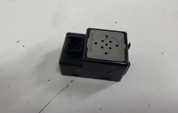 KIA Ceed Horn signal 957102G100