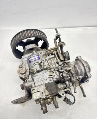 Mitsubishi Pajero Fuel injection high pressure pump 104640-8182 J466870