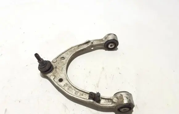 Volkswagen Touareg II Front lower control arm/wishbone 7P0407021