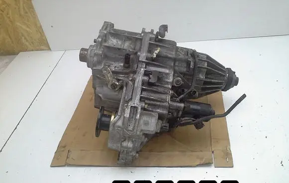 Nissan Pathfinder R51 Gearbox transfer box case 2500DCI BE KODO