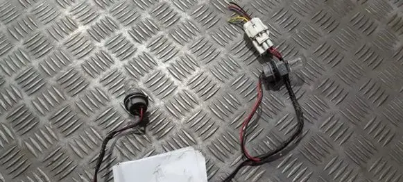 Headlight part
