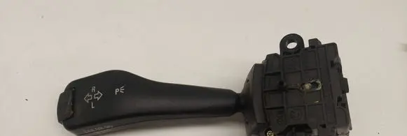 BMW 5 E39 Indicator stalk 8363668