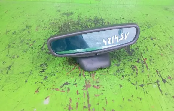 Nissan Primera Rear view mirror (interior)